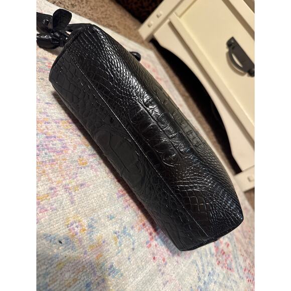 Brahmin Black Croc Embossed Leather Clutch With Roses Bag Charm Wristlet - Picture 16 of 16
